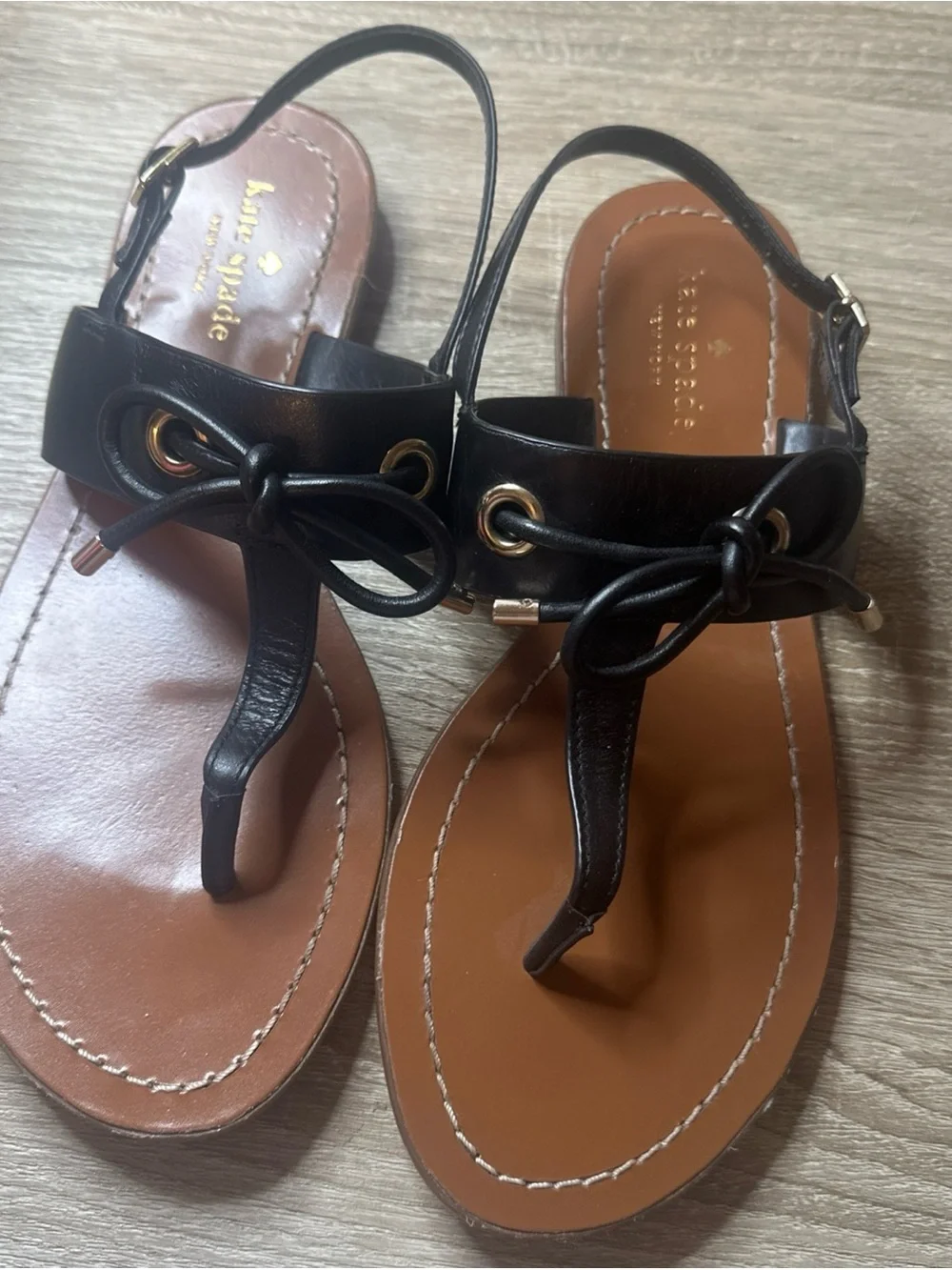 Kate Spade Black Leather T Strap Bow Carolina Sandals Women's US 8 M Thong